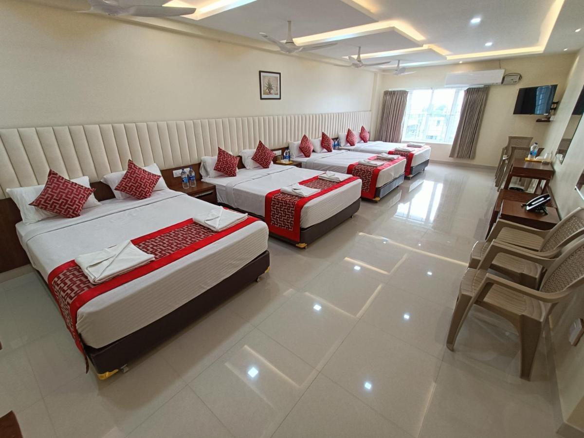 Sri Aswin Grand Hotell Nāmakkal Exteriör bild